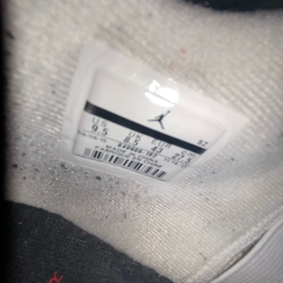 Jordan 4 white cement og 2016 main image 6